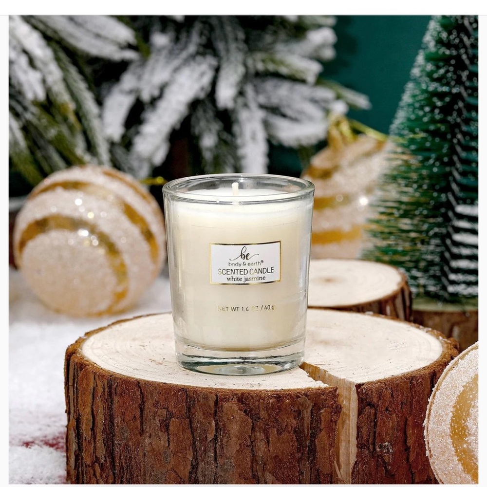Body & Earth Advent Calendar 24 pc set. - Picture 6 of 10